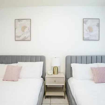 Modern 2 Bedroom In The Heart Of Wynwood Art District